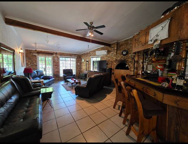 3 BEDROOM HOUSE FOR SALE IN SASOLBURG EXT 4
